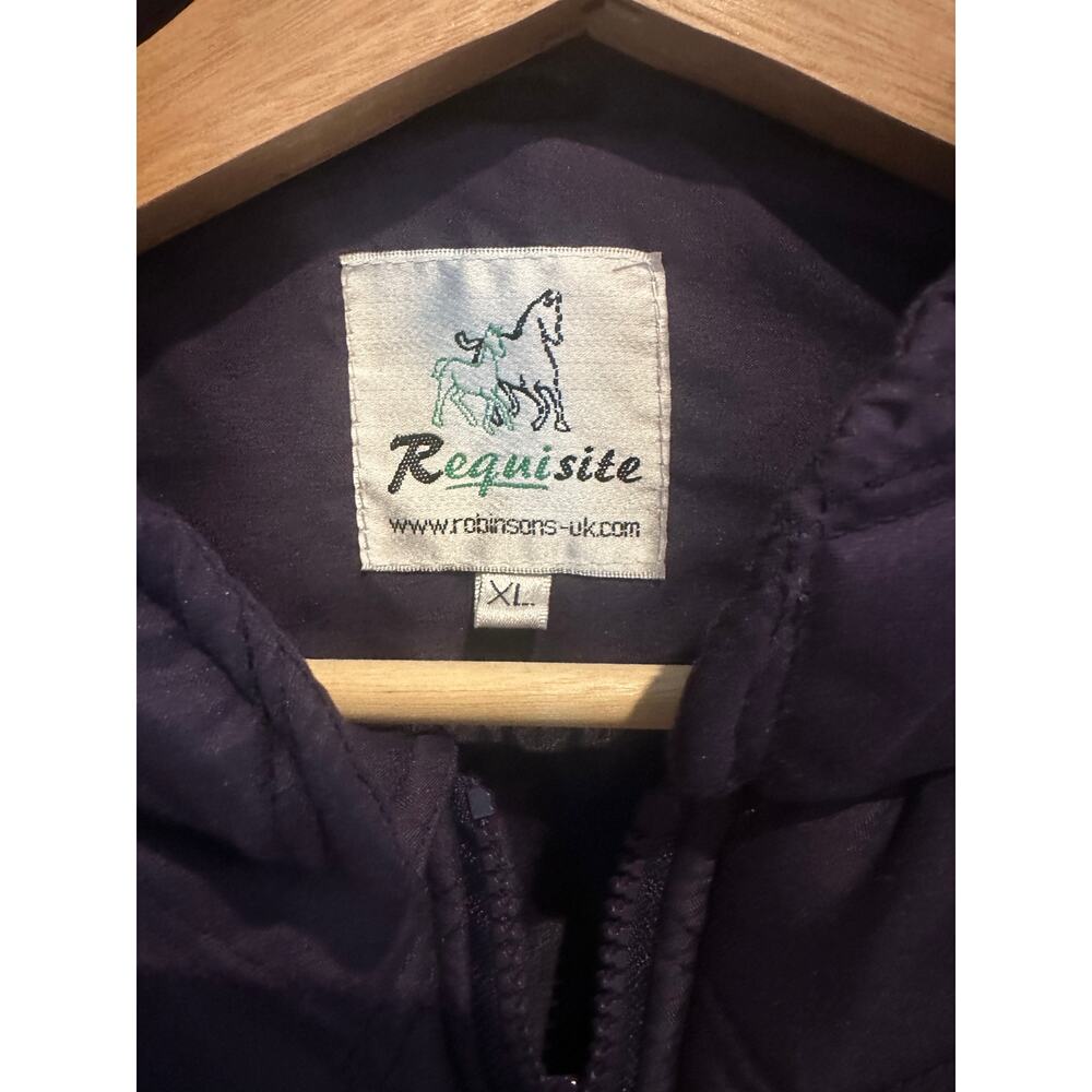 Requisite Quilted Riding Vest - Picture 5 of 5